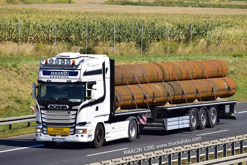AKORD-crop-KRZEPICE - SCANIA R.JPG
