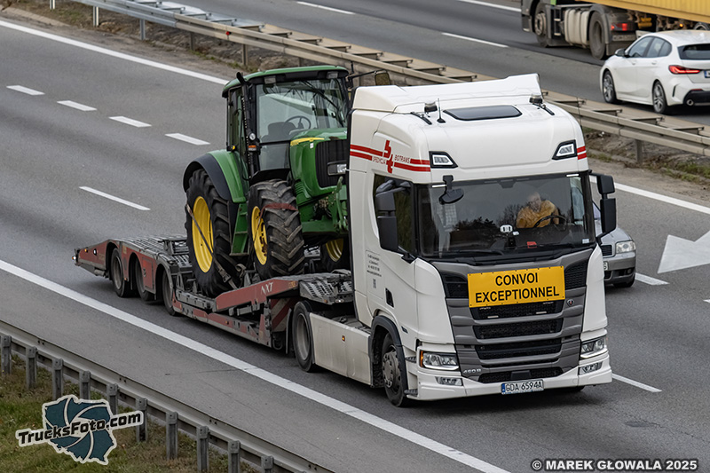 Scania 460R Super - Botrans.jpg