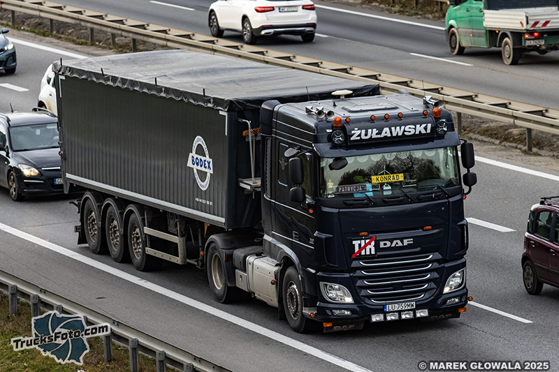 DAF XF - Żuławski.jpg