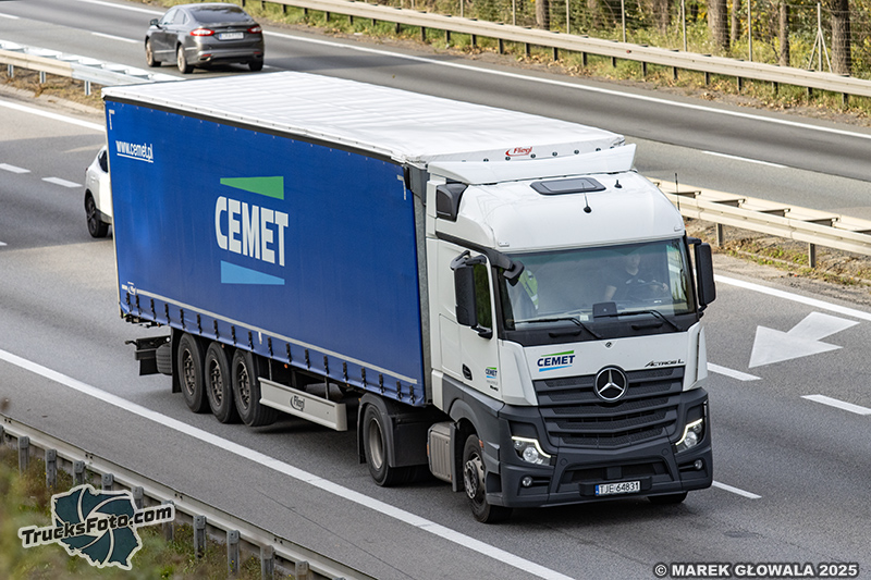 Mercedes-Benz Actros L - Cemet.jpg