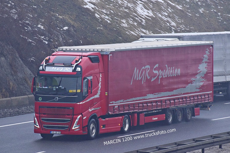 _DSC00011 (2720) MGR-crop-VOLVO FH5.JPG