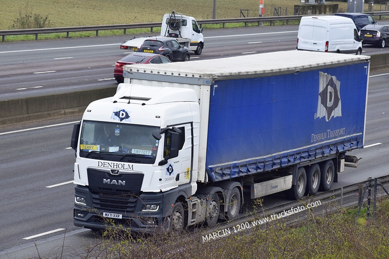 _DSC0333-crop-Denholm-MAN TGX II.JPG