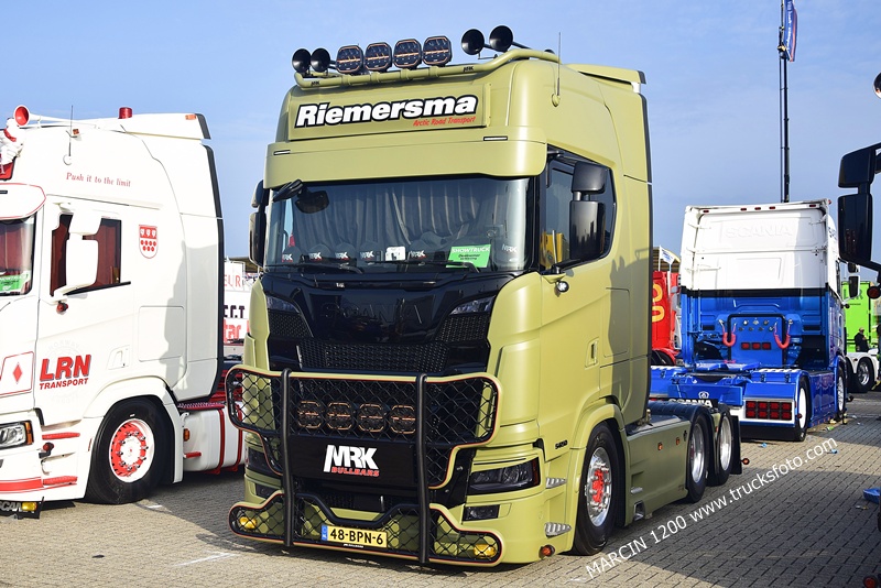_DSC1259 RIEMERSMA-crop-SCANIA S.JPG