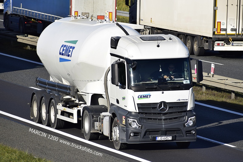 _DSC5089 CEMET-crop-ACTROS MP5.JPG