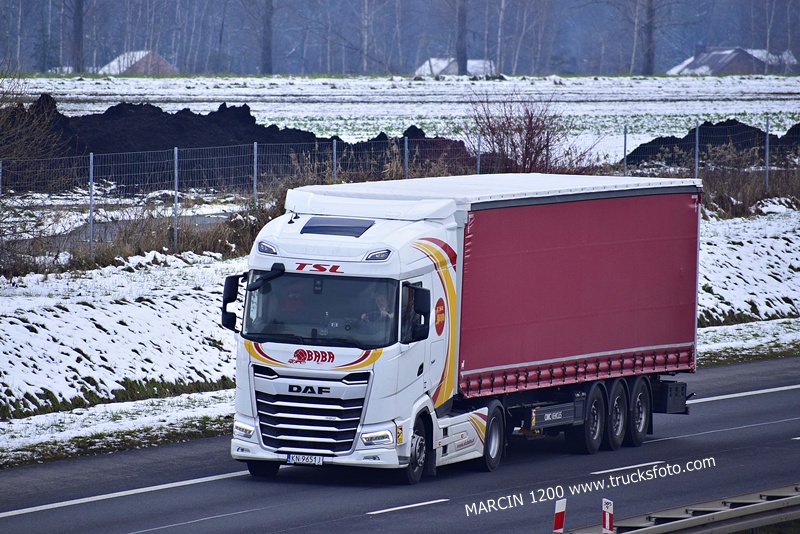 _DSC6356 BĄBA-crop-DAF XG.JPG