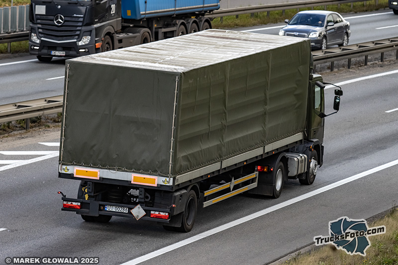 Iveco EuroCargo ciągnik siodłowy - WP.jpg