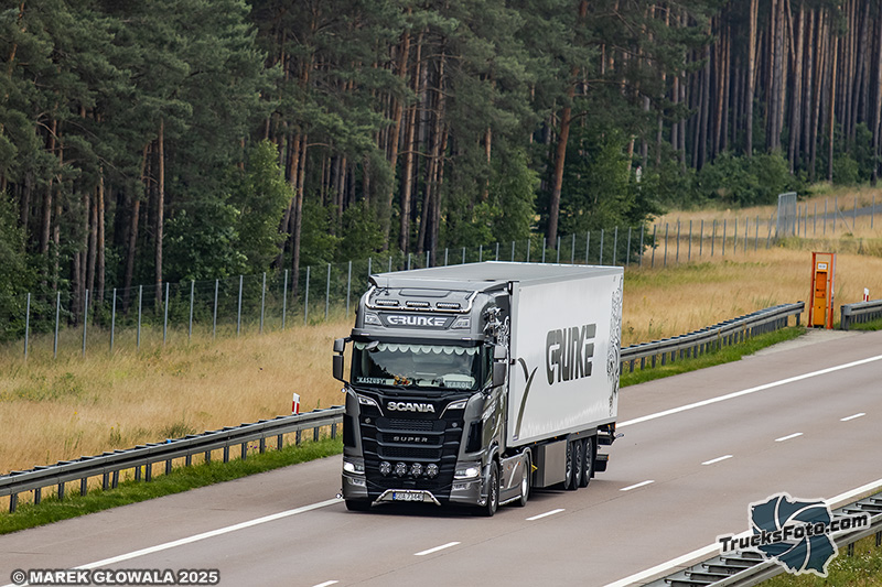 Scania S Super - Grunke.jpg