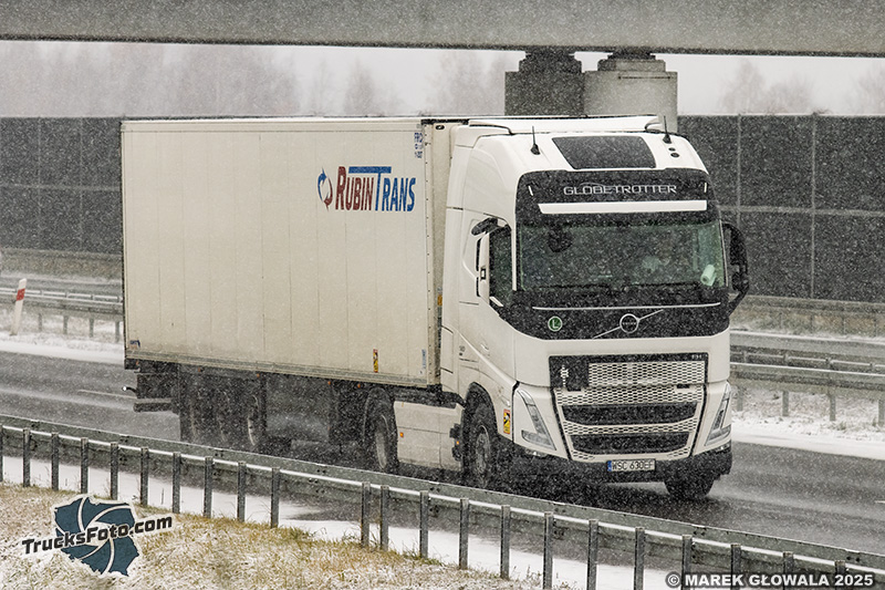 Volvo FH5 - Rubin Trans.jpg