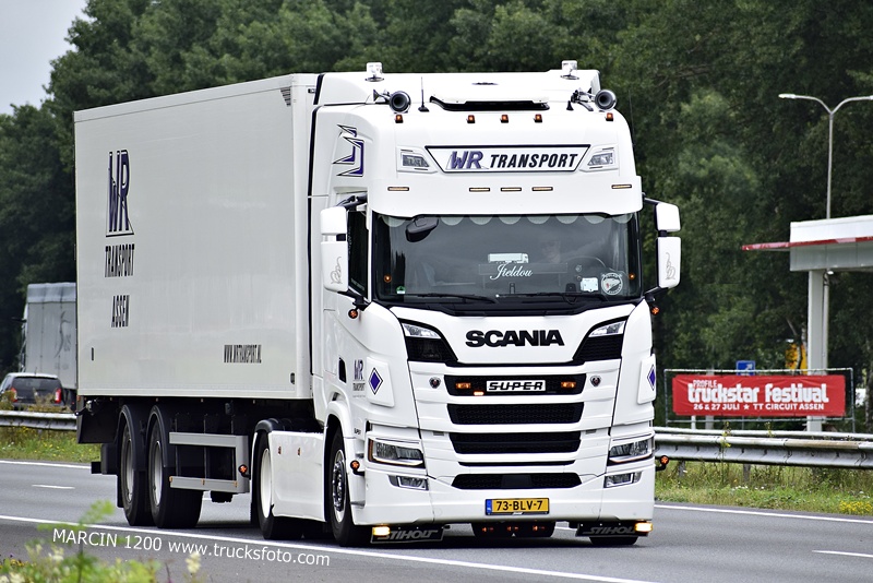 _DSC0471 WR TRANSPORT-crop-SCANIA R NG.JPG