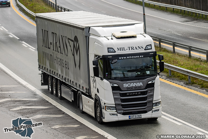 Scania 460R Super - Mil-Trans.jpg