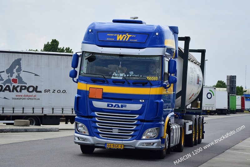 _DSC0288 Frans de Wit-crop-DAF XF 106.JPG