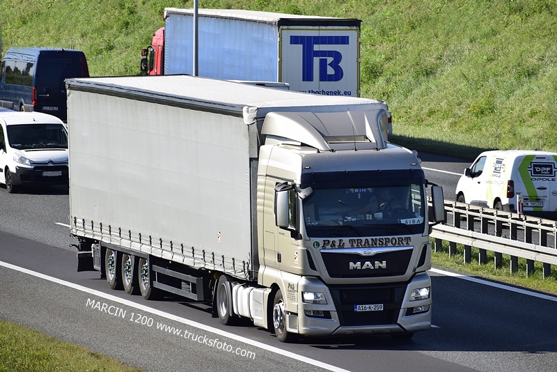 _DSC7025 P&L TRANSPORT-crop-MAN TGX.JPG