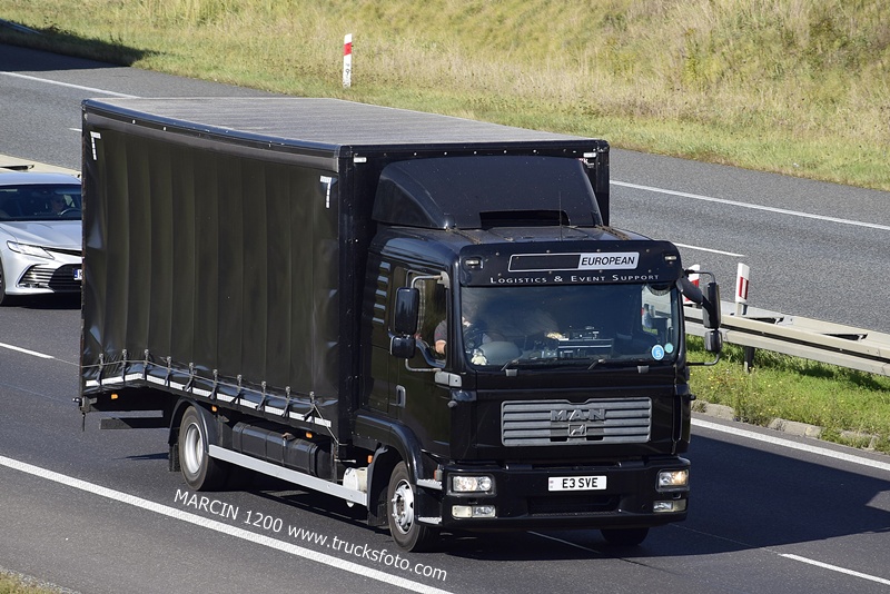 _DSC00011 (2061) MAN TGL-crop-----.JPG