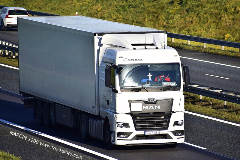 _DSC4719 ET EURO-TRANS-crop-MAN TGX II.JPG