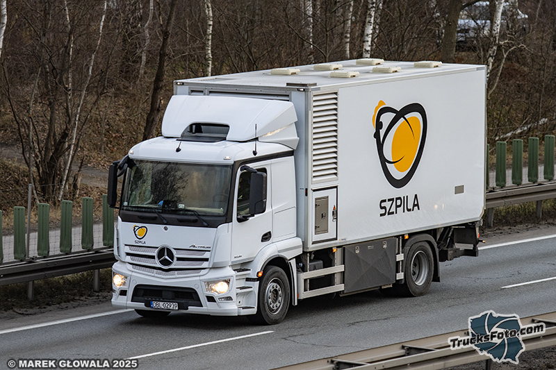 Mercedes-Benz Actros - Szpila.jpg