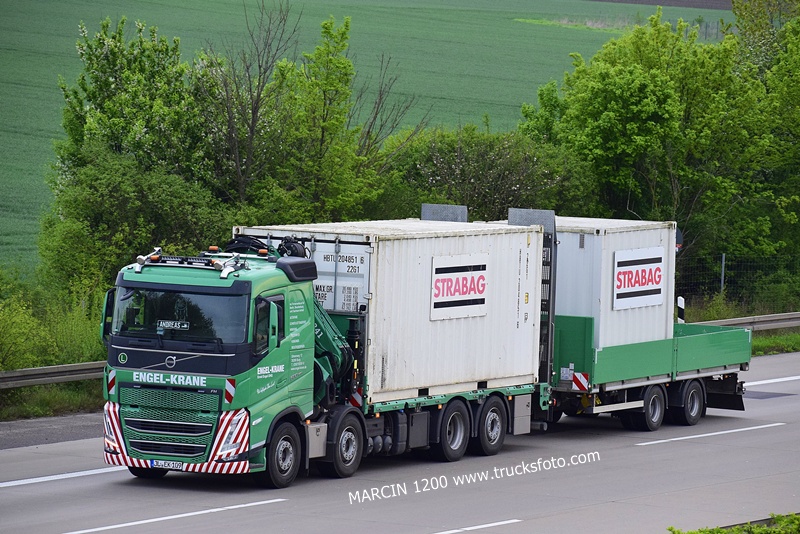 _DSC5272 ENGEL-KRANE-crop-VOLVO FH5.JPG