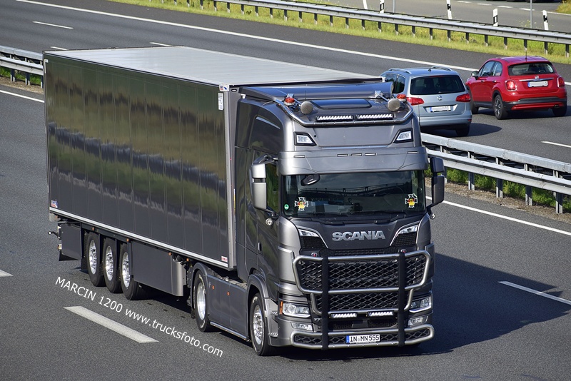 _DSC7966 SCANIA S NG-crop-------.JPG