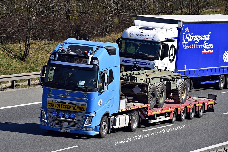 _DSC3415 Alex-Trans-crop-VOLVO FH4.JPG