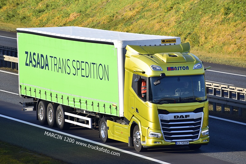_DSC7262 ASTON-crop-DAF XF.JPG
