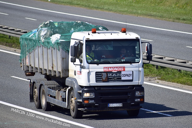 _DSC5825 REMONDIS-crop-MAN TGA.JPG