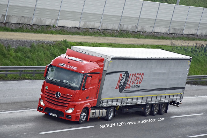 _DSC2689-crop-Rollsped-ACTROS MP4.JPG