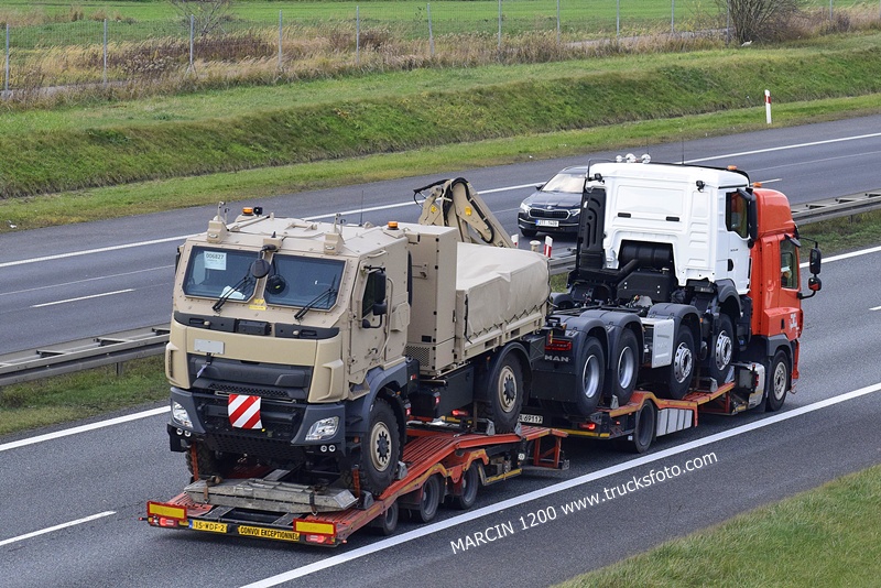 _DSC5495 WOJSKO ZAGRANICA-crop-DAF CF MILITARY.JPG