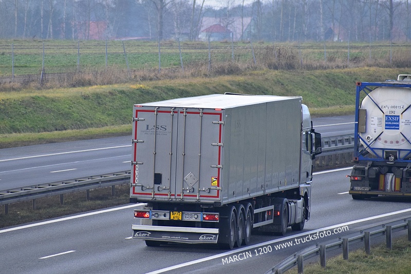 _DSC8844 LSS-crop-Ekeri.JPG