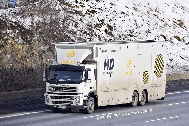 _DSC00011 (2583) TELEWIZJA-crop-VOLVO FM.JPG