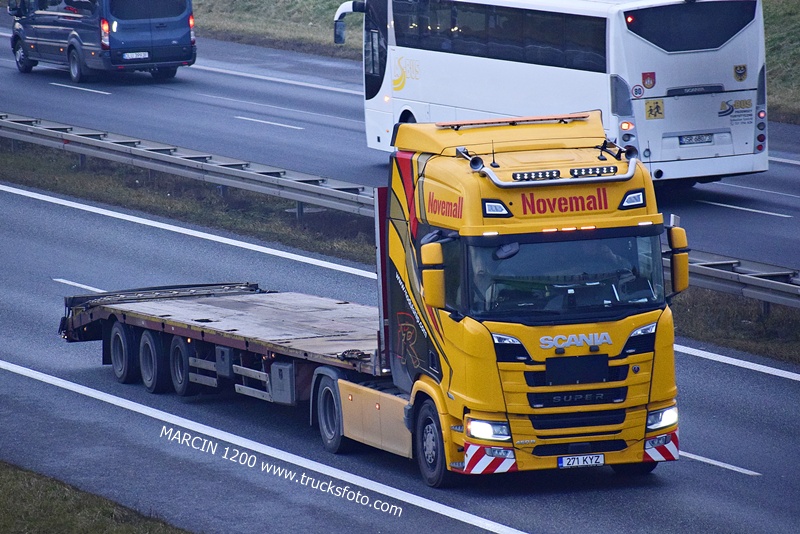 _DSC7403 Novemall-crop-SCANIA R460 NG.JPG