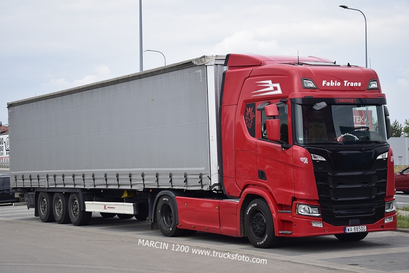 _DSC00011 (1419) FABIO TRANS-crop-SCANIA R NG.JPG