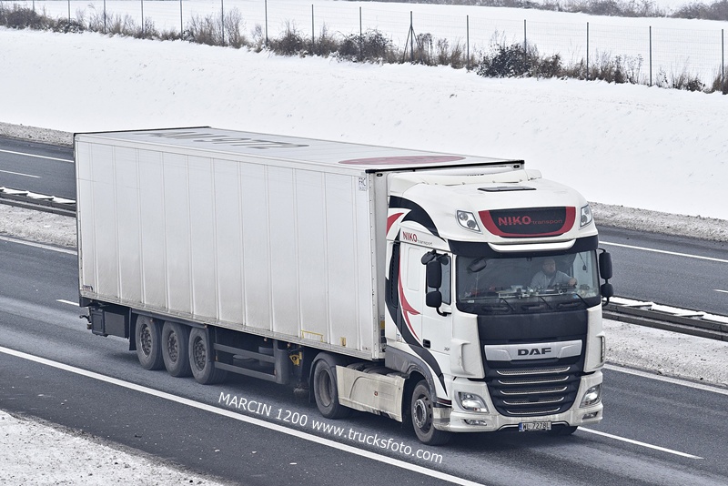 _DSC3906 NIKO-crop-DAF XF 106 II.JPG
