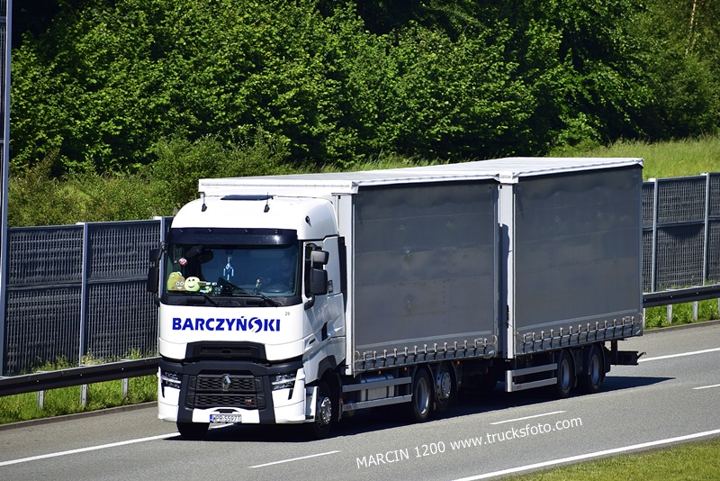 _DSC00011 (832) BARCZYŃSKI-crop-RENAULT RANGE-T EVO.JPG