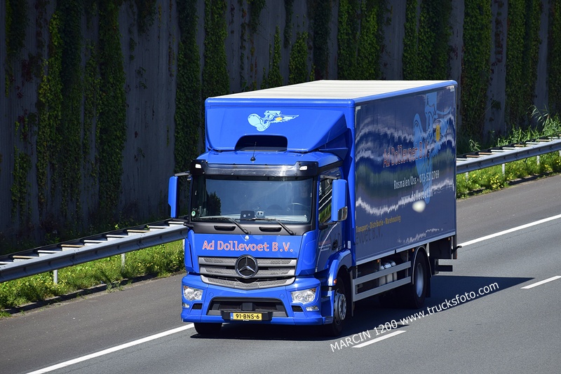 _DSC7344 AD DOLLEVOET B.V.-crop-ACTROS.JPG