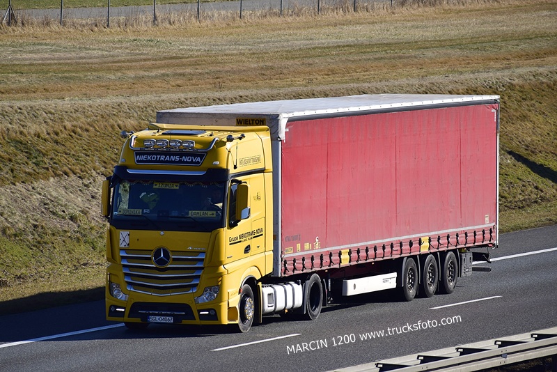 _DSC2452 NIEKOTRANS-NOVA-crop-ACTROS MP4.JPG