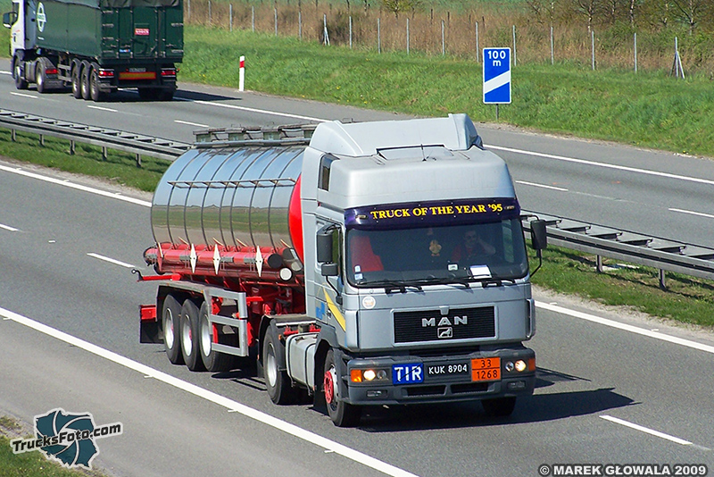 MAN F2000 truck of the year.jpg