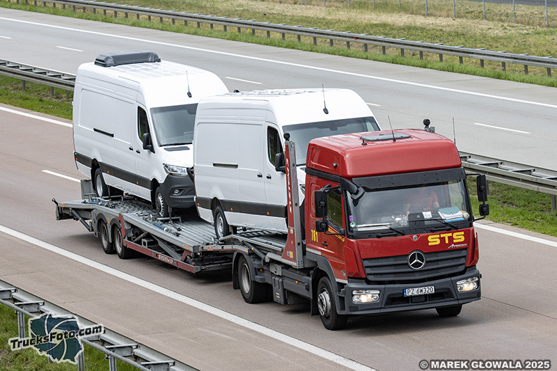 Mercedes-Benz Atego - STS 781.jpg