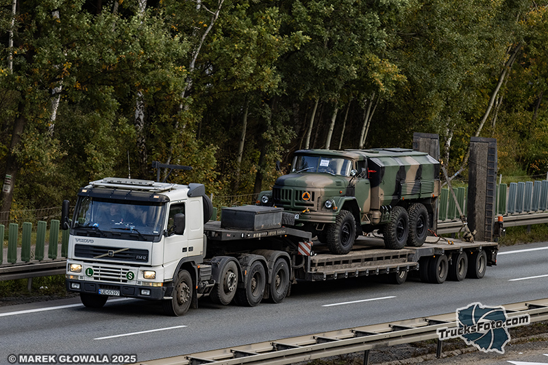 Volvo FM12 - Wojsko.jpg
