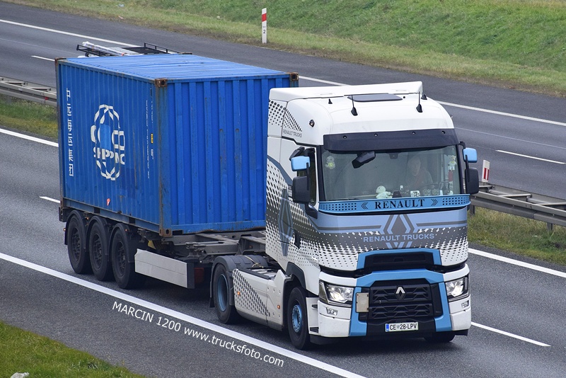 _DSC5263 RANGE-T-crop------.JPG