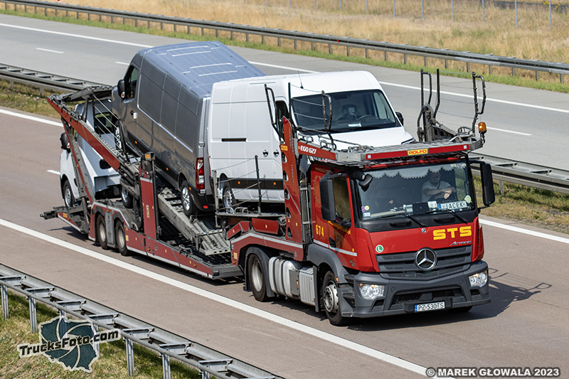 Mercedes-Benz Actros - STS 674.jpg