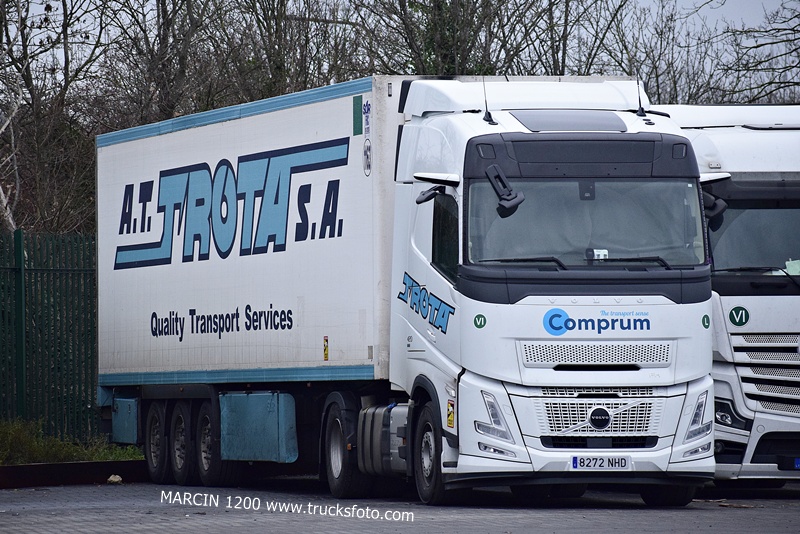 _DSC9011 TROTA-crop-VOLVO FH AERO.JPG