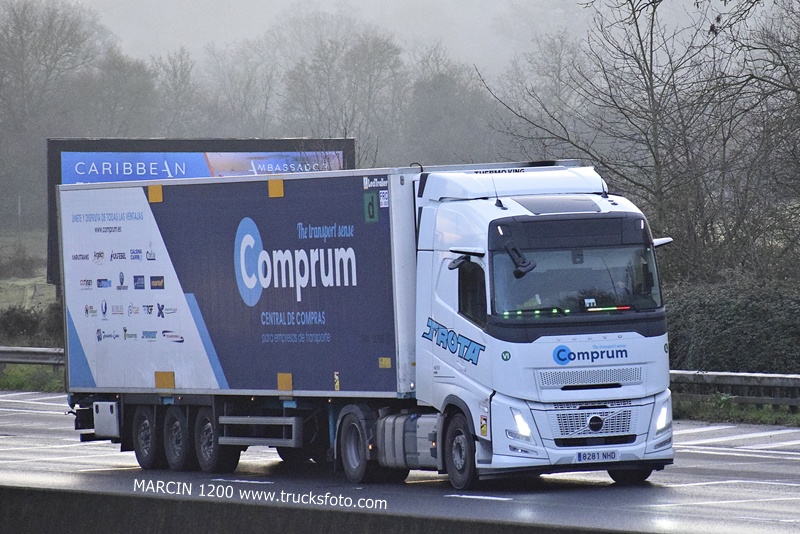 _DSC9231 TROTA-crop-VOLVO FH AERO.JPG