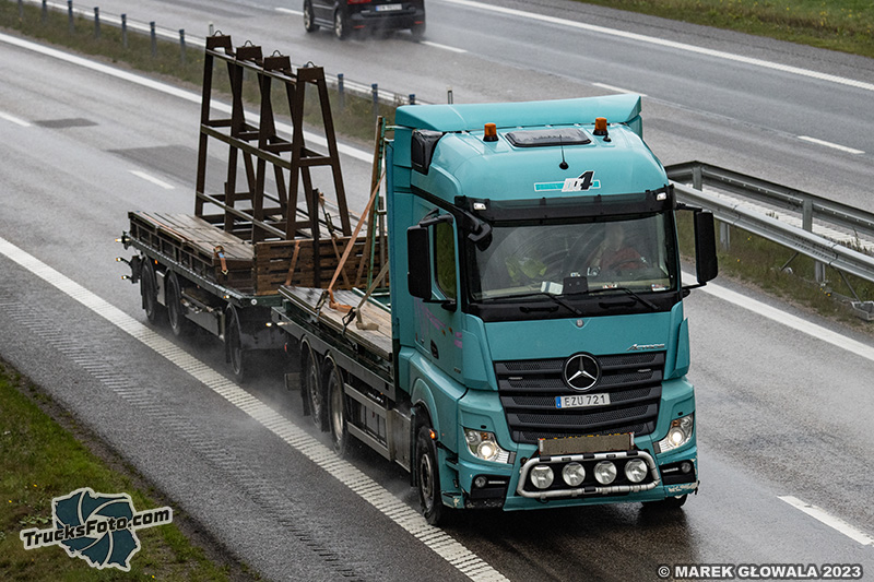 Mercedes-Benz Actros - m4.jpg