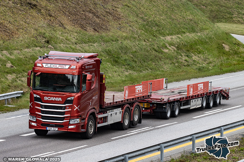 Scania R - Maskin & Miljo Flexilast.jpg