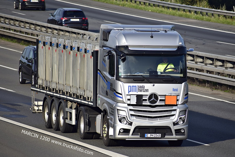 _DSC8342 PAULA MERTZEN-crop-ActrosL MP5.JPG