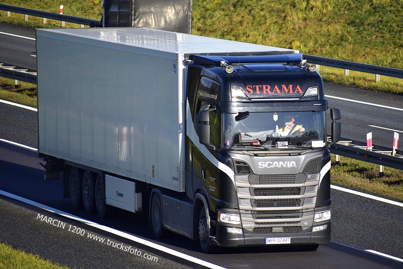 _DSC4724 STRAMA-crop-SCANIA S530 V8.JPG