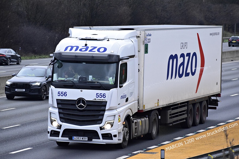 _DSC9072 MAZO-crop-ActrosL MP5.JPG