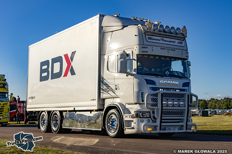 Scania R620 V8 - Marcus Transport AB BDX.jpg