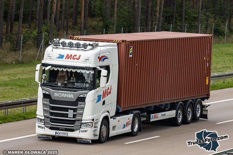 Scania 460S - MCJ.jpg