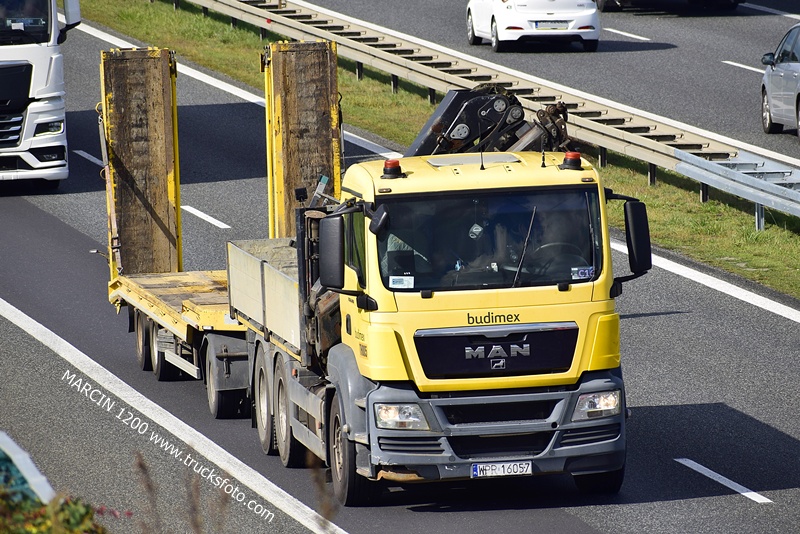 _DSC2285 BUDIMEX-crop-MAN TGS.JPG