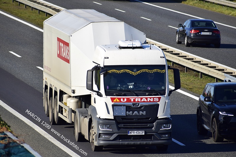 _DSC4067 U TRANS-crop-MAN TGS II.JPG
